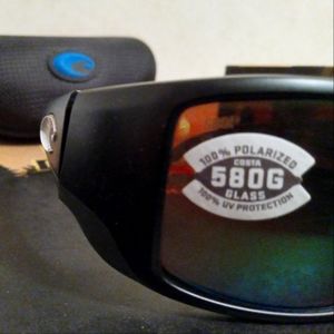 Mens authentic Costa black fin sunglasses